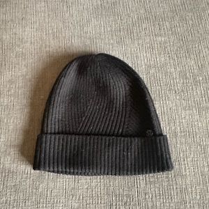 Lululemon Crazy Cozy Beanie